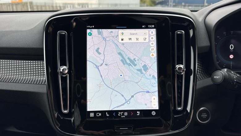 Volvo XC40 2.0 B3P Plus Dark 5dr Auto Petrol Estate